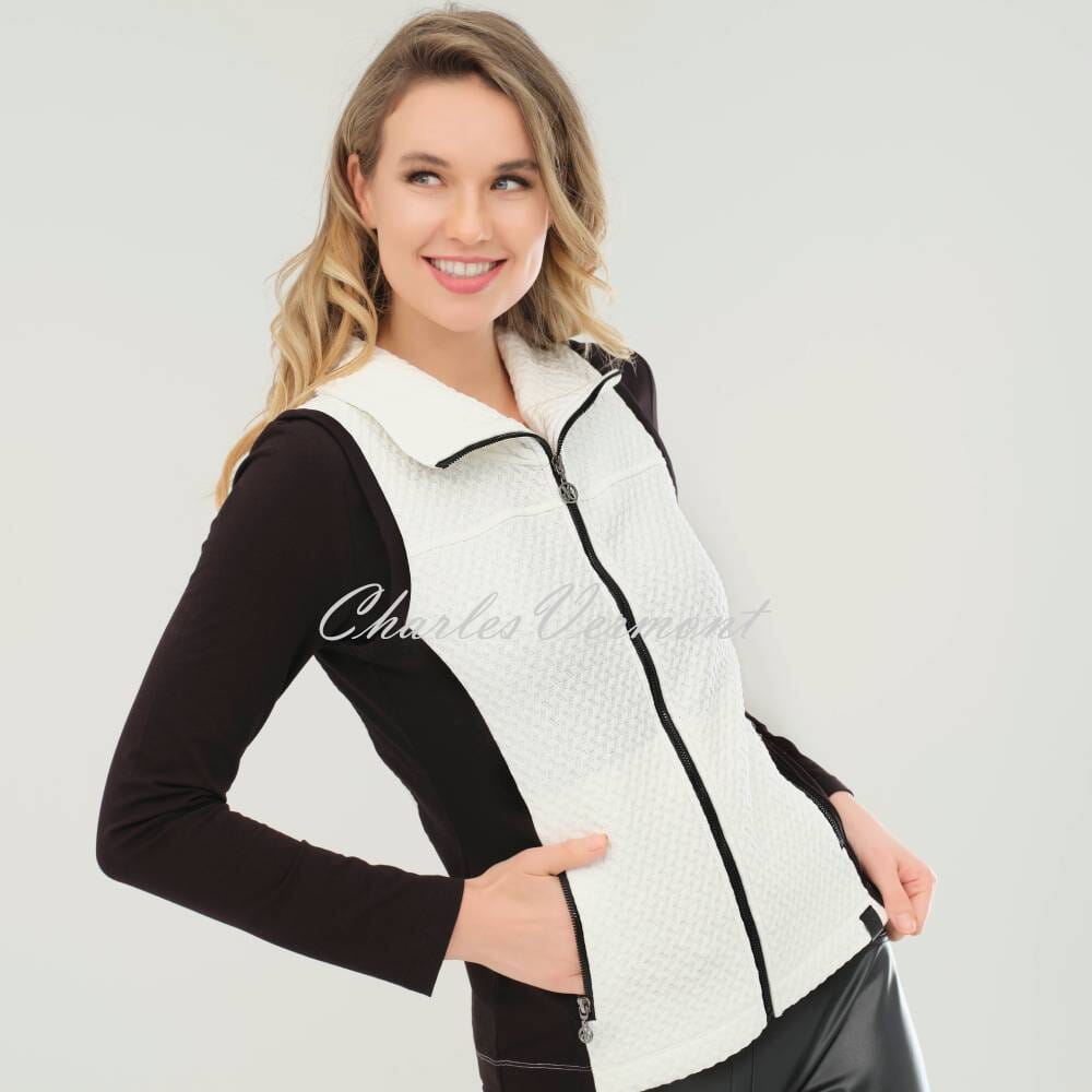 Dolcezza Textured Gilet - Style 73216