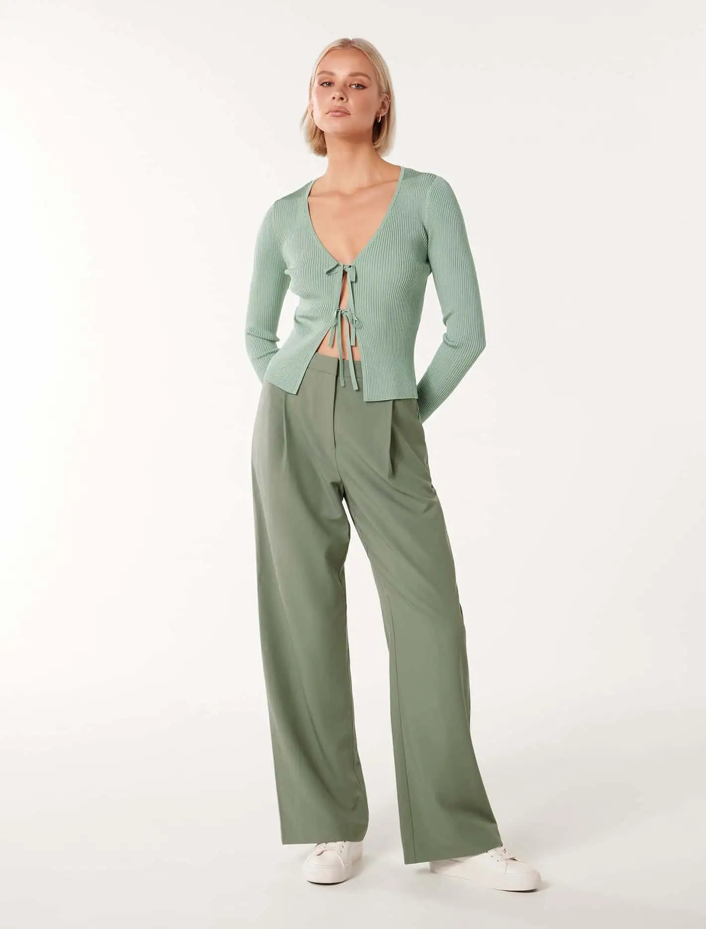 Lyla Wide Leg Pants