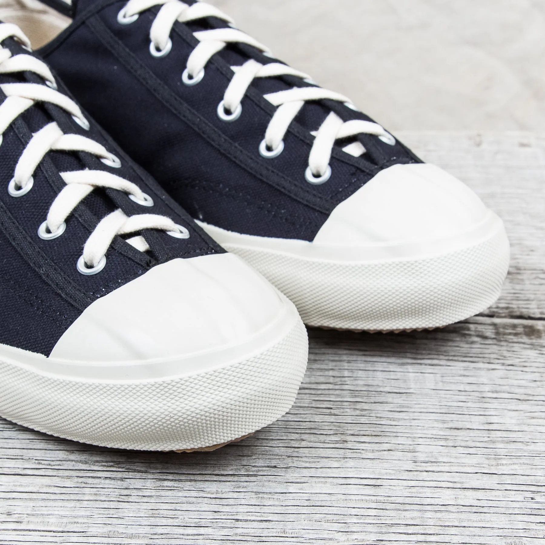 Moonstar Gym Classic Vulcanized Rubber Sneakers Navy