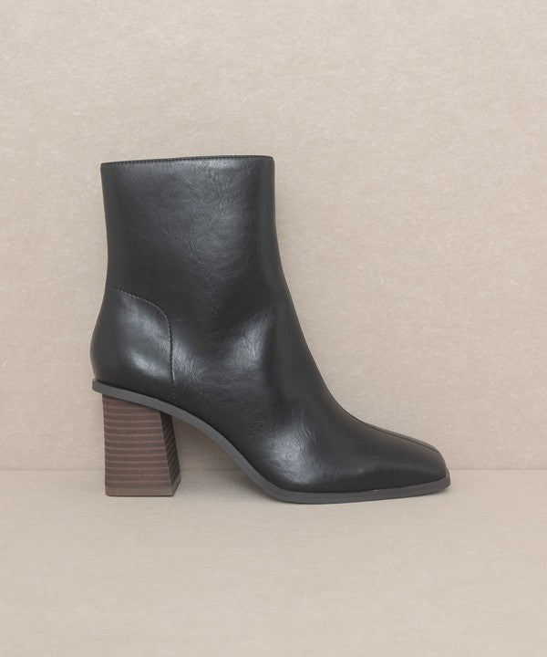 Olivia Moon - Square Toe Ankle Boots