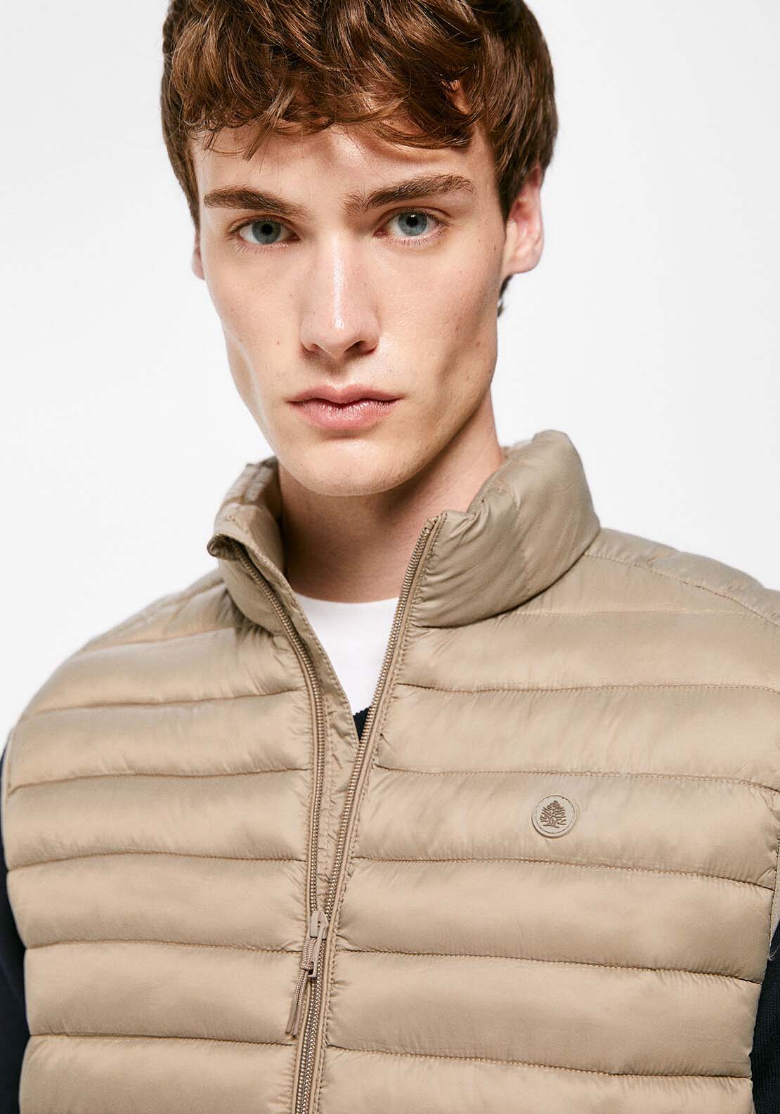 Quilted gilet - Sand