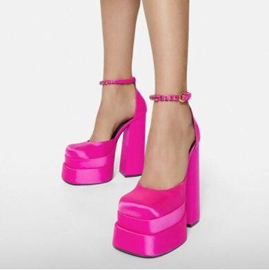 Step up Your Style with Women's Retro Chunky Heels Sandals Platform Pumps