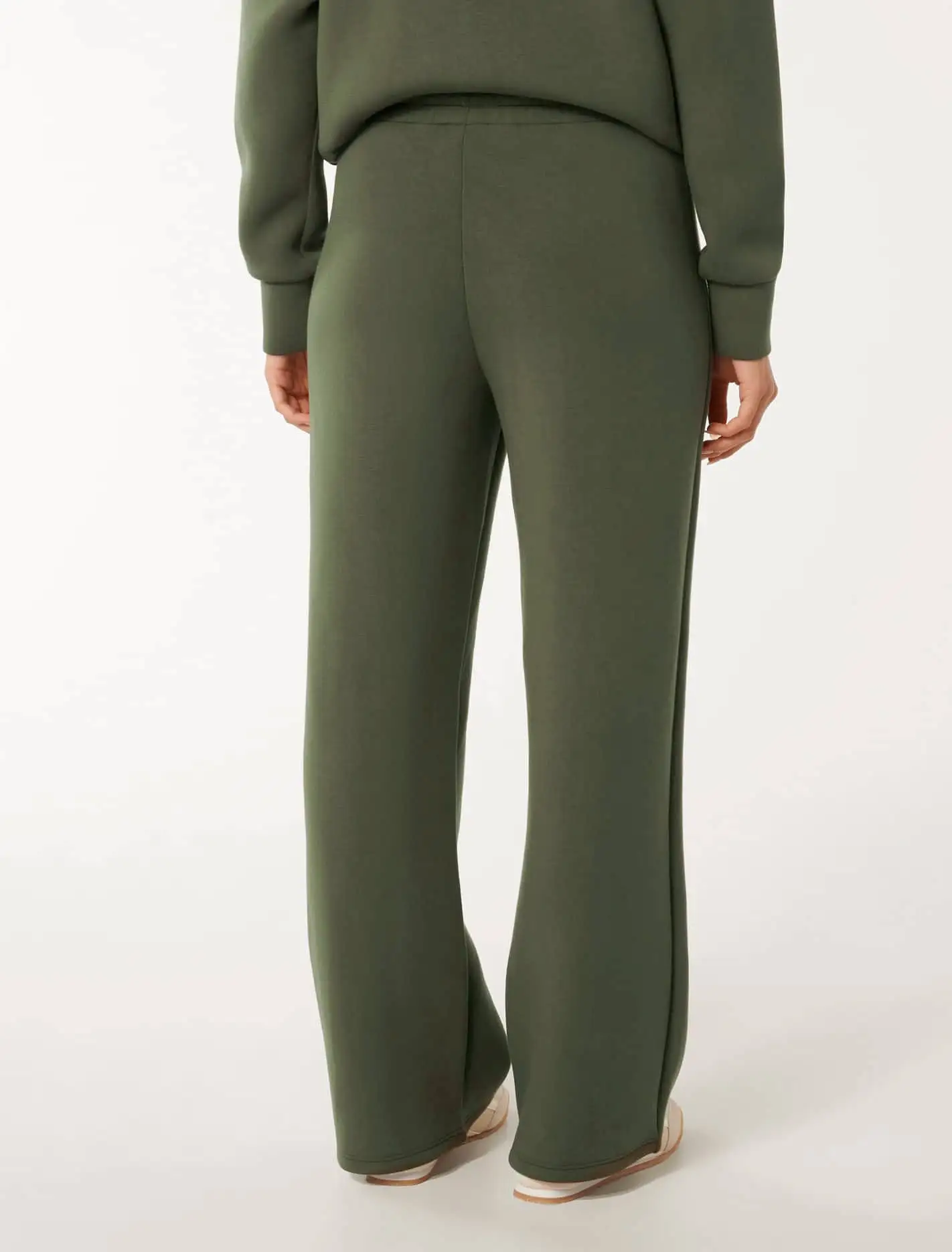 Tiana Wide Leg Sweatpants