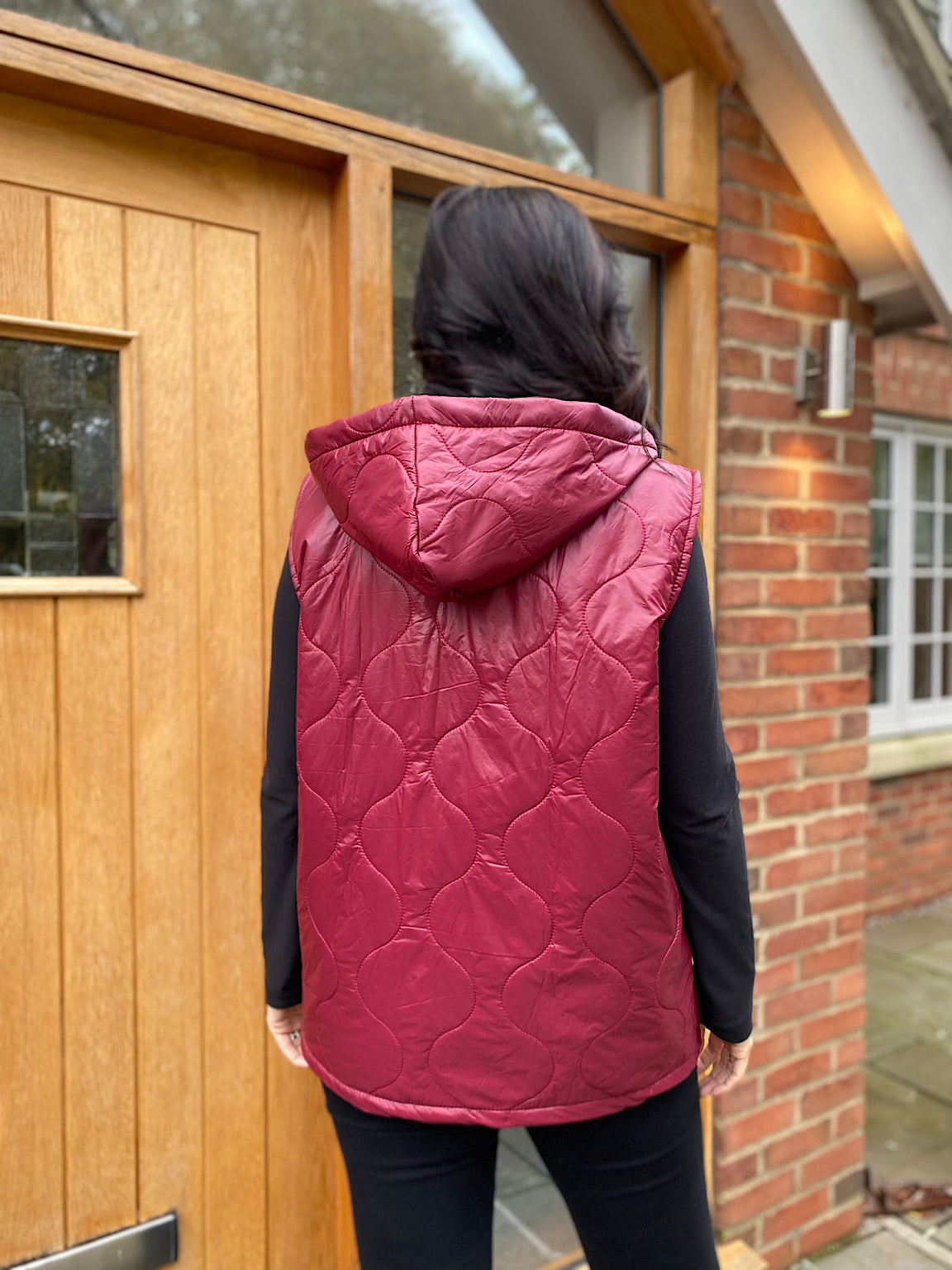 Wine Lightweight Pocket Gilet Sammy